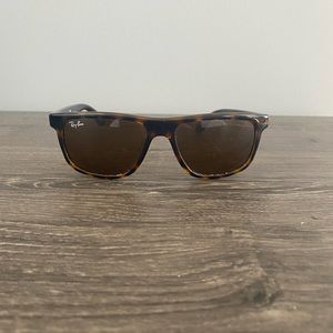 Kids ray-ban sunglasses